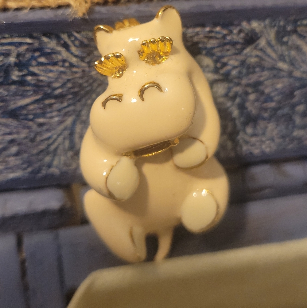 Vintage Cream Hippo Brooch with Gold Accents